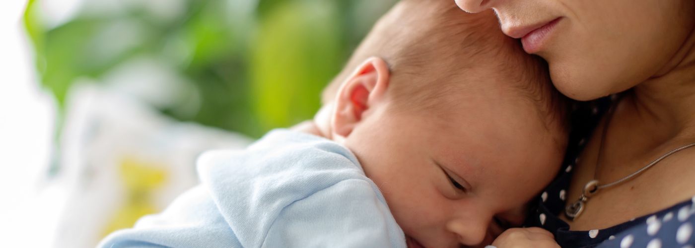 A Newborn Care Specialist Helps First-Time Parents