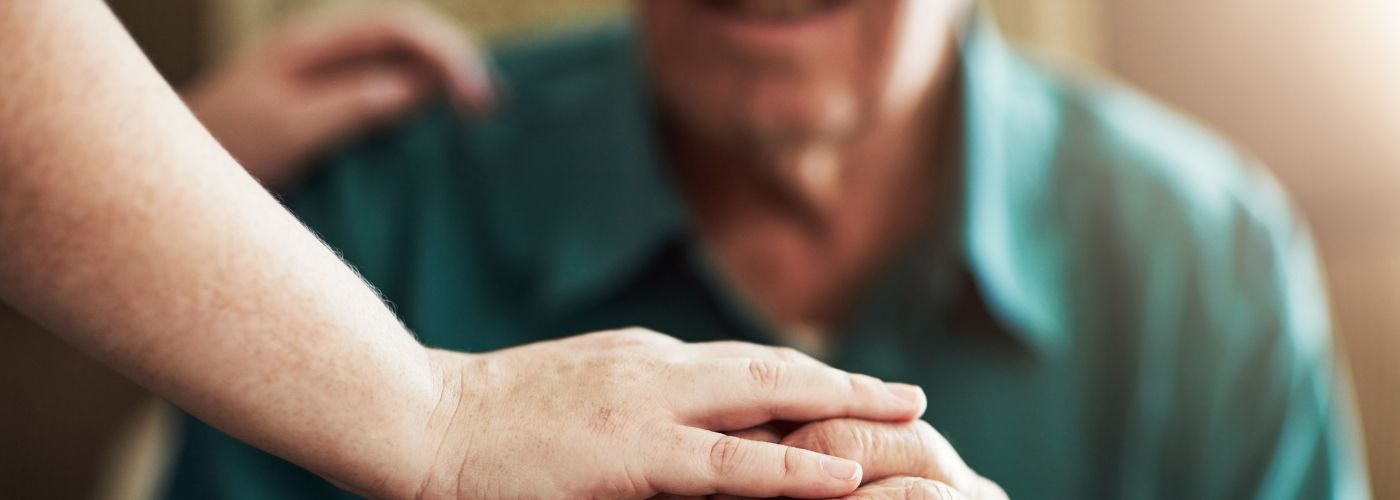 Differences Between Facility Care vs In-Home Elder Care